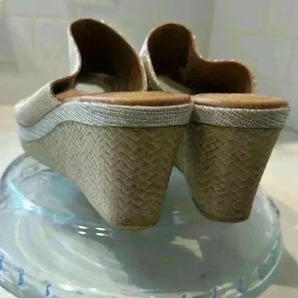Tuscany Easy Streets Slip on Mule Style Wedge Sandals size 9W pre-owned